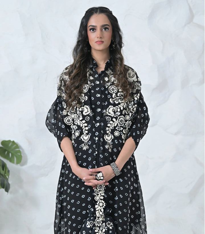 Monochrome Phool-Patti Bandhani Tunic Set With Embroidered Pants