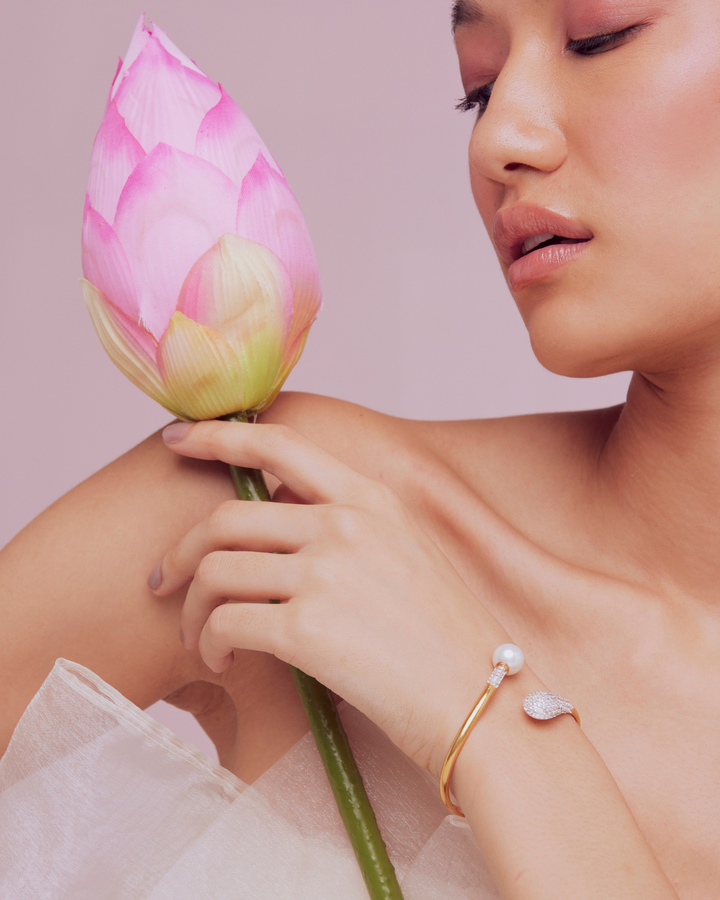 nova cuff