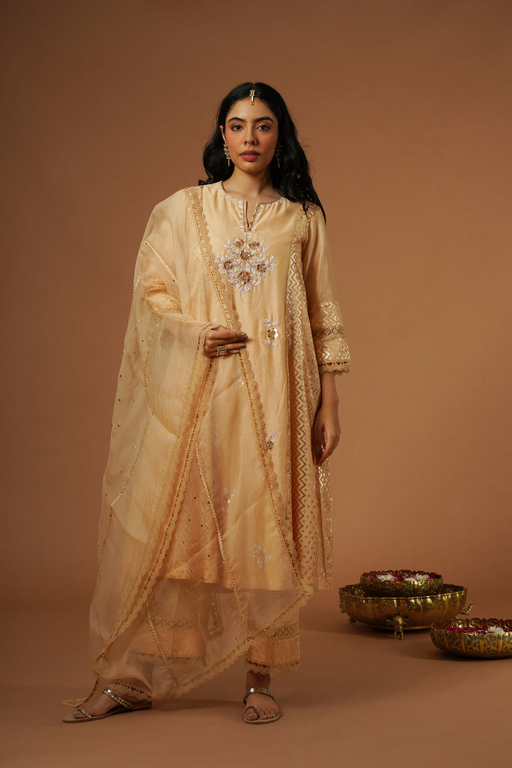 peach mukaish embroidered brocade kalidaar kurta set