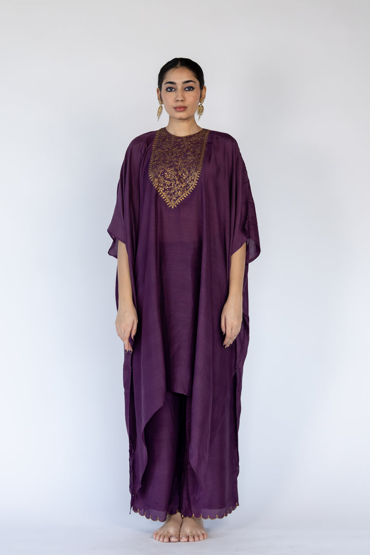 lailaa kaftan set