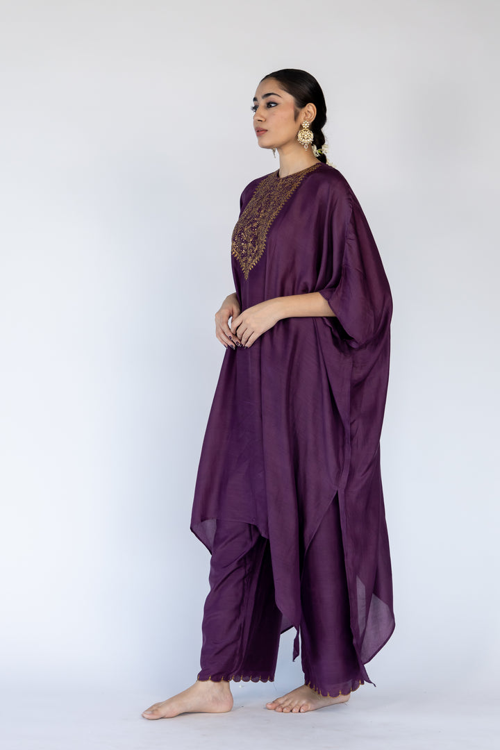 lailaa kaftan set