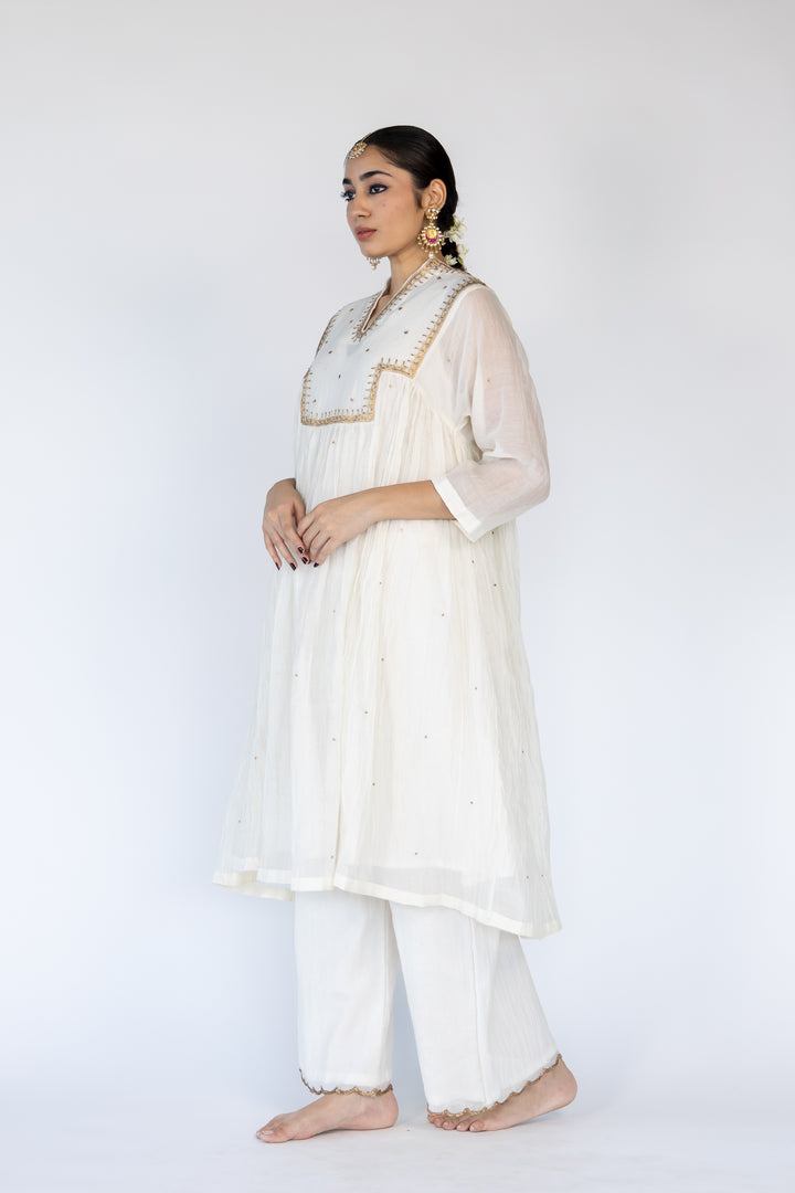 farah yoke kurta set