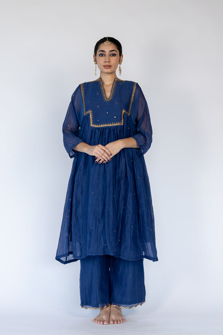 farah yoke kurta set