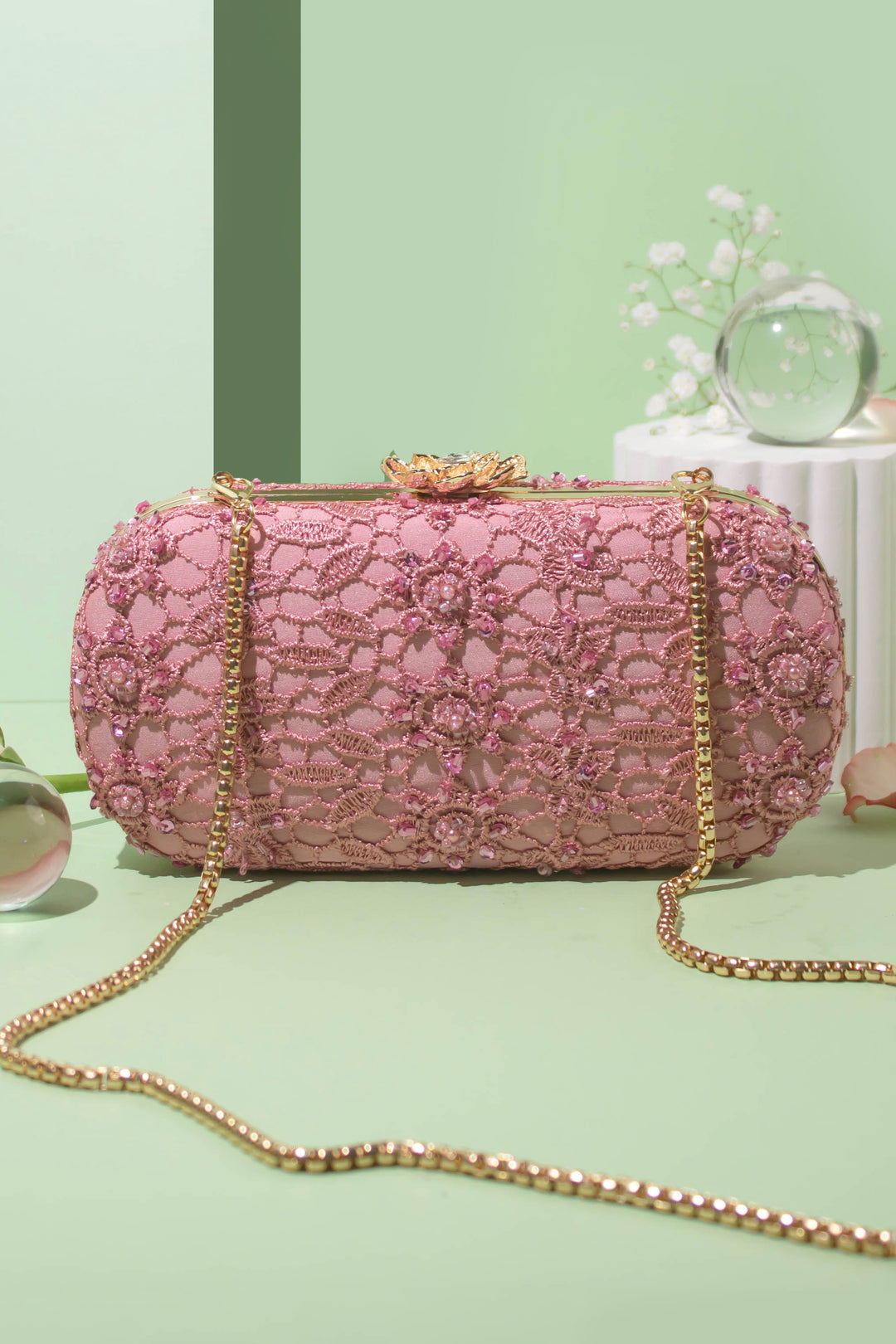 Cordon Capsule Clutch