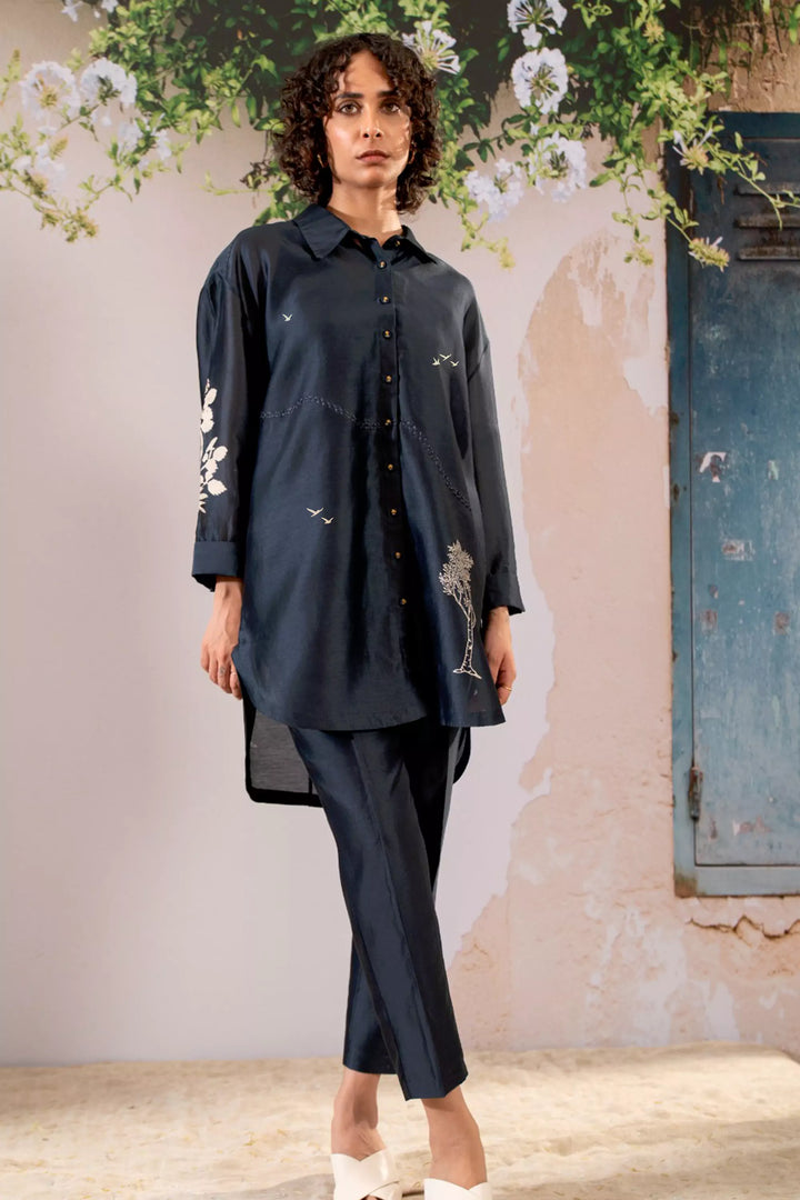 Discharge Print Oversized Shirt And Pant Set In Chanderi