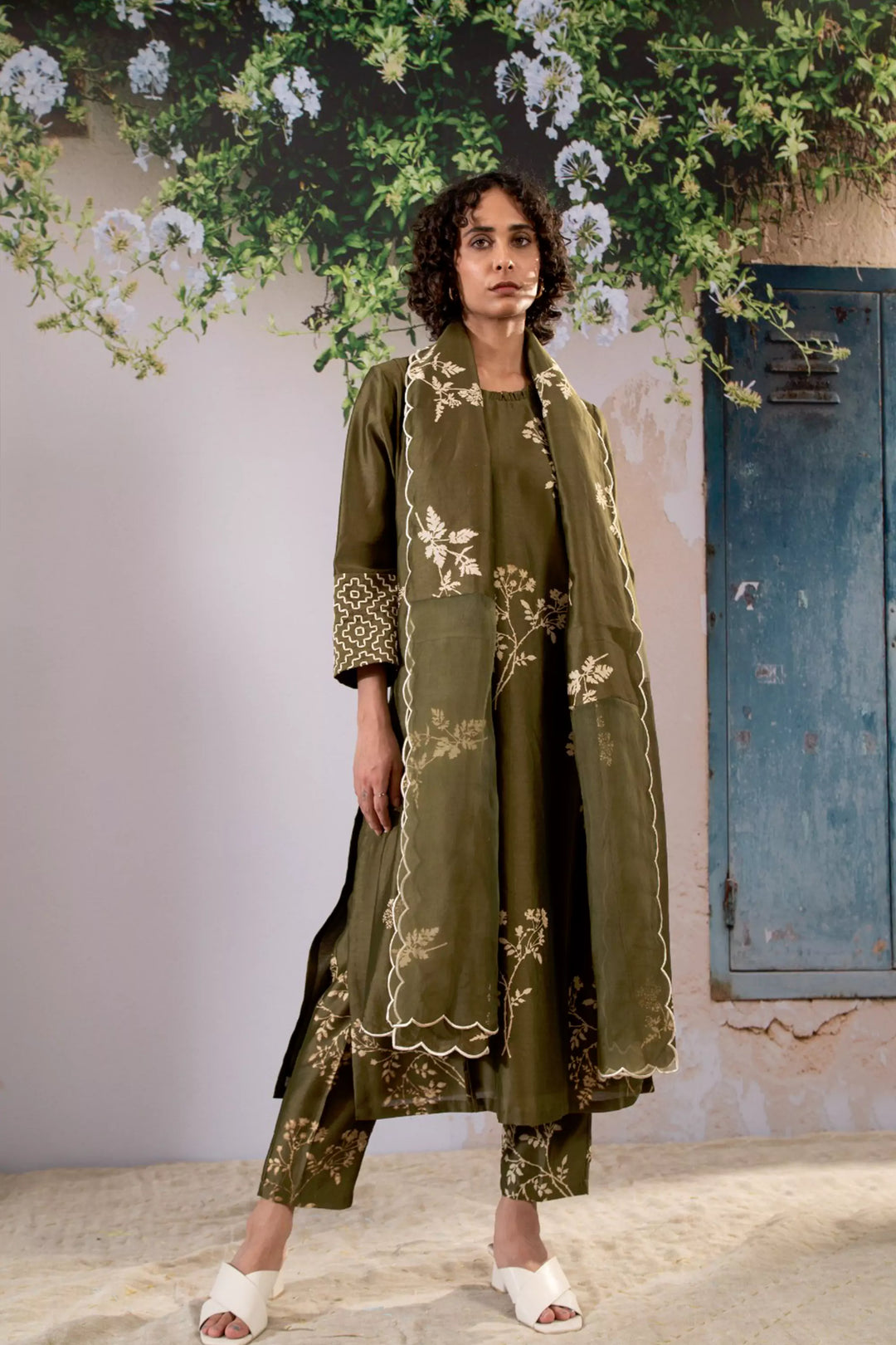 Discharge Print Olive Kurta Set With Organza Dupatta