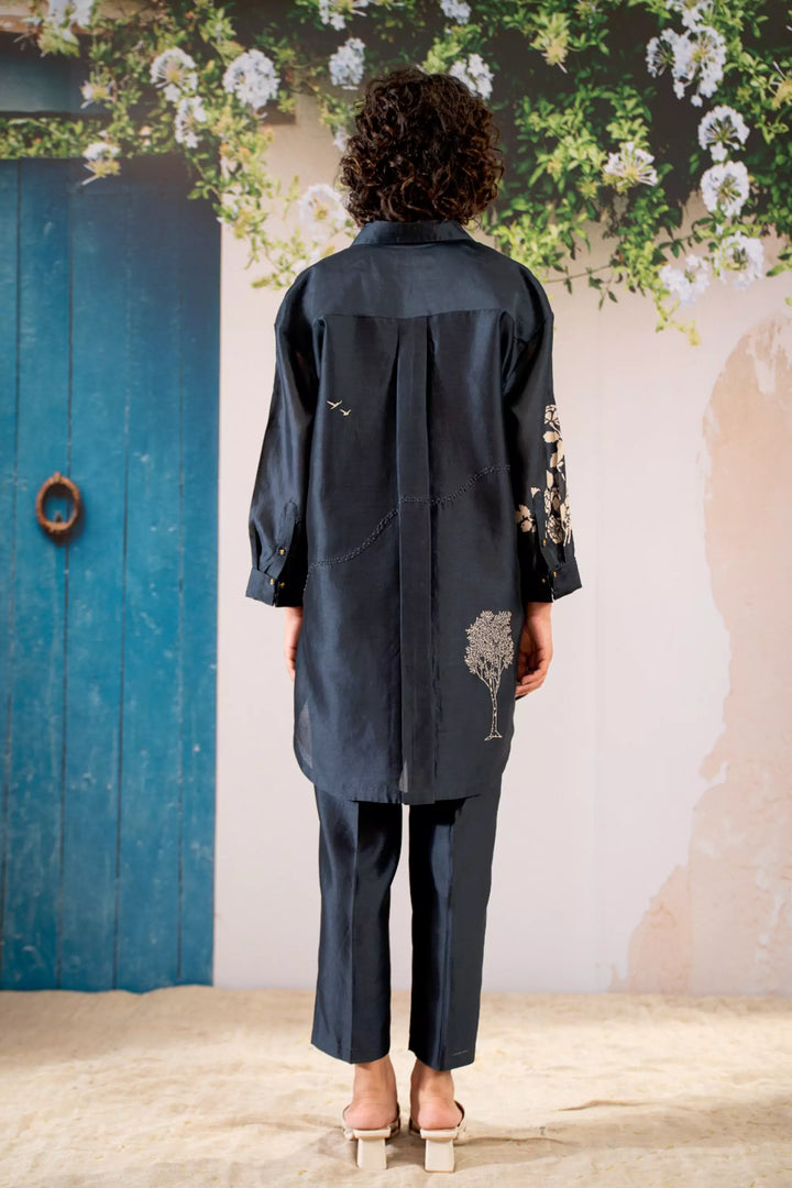 Discharge Print Oversized Shirt And Pant Set In Chanderi