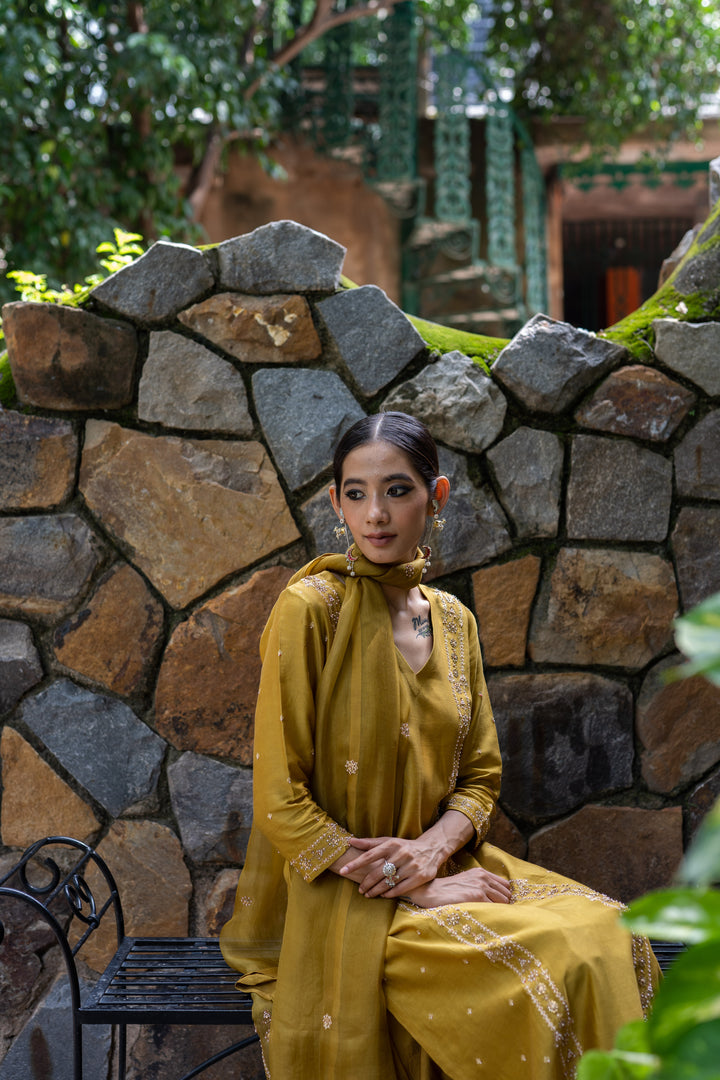 molten gold yellow hand embroidered straight kurta set