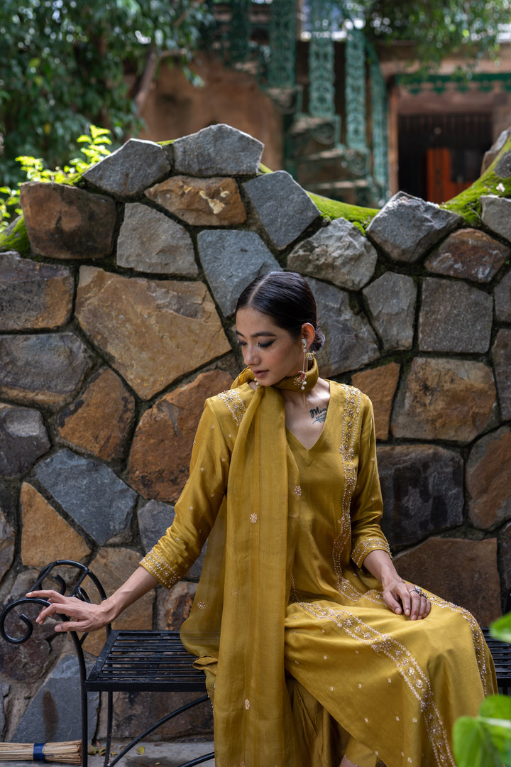 molten gold yellow hand embroidered straight kurta set