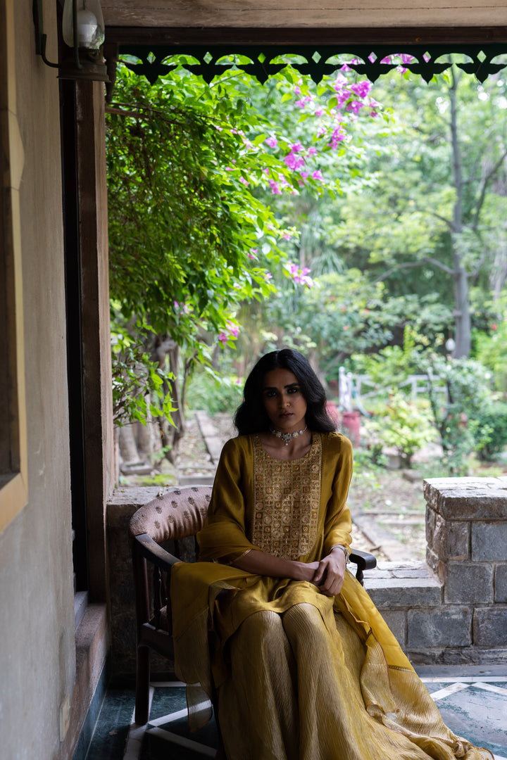 molten gold yellow short kurta set