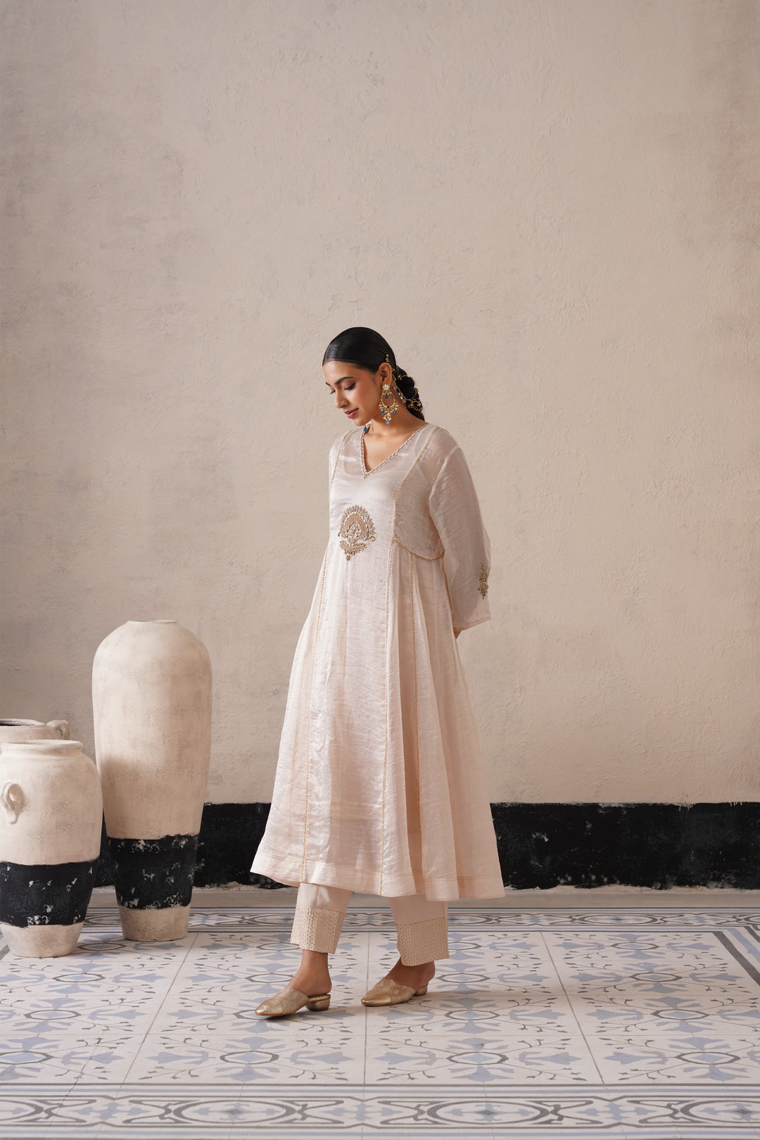 Dutch Ivory Pannel a-line Kurta