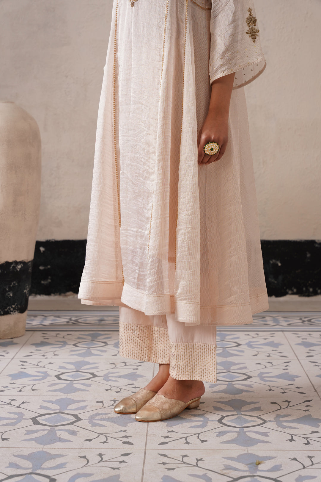Dutch Ivory Pannel a-line Kurta