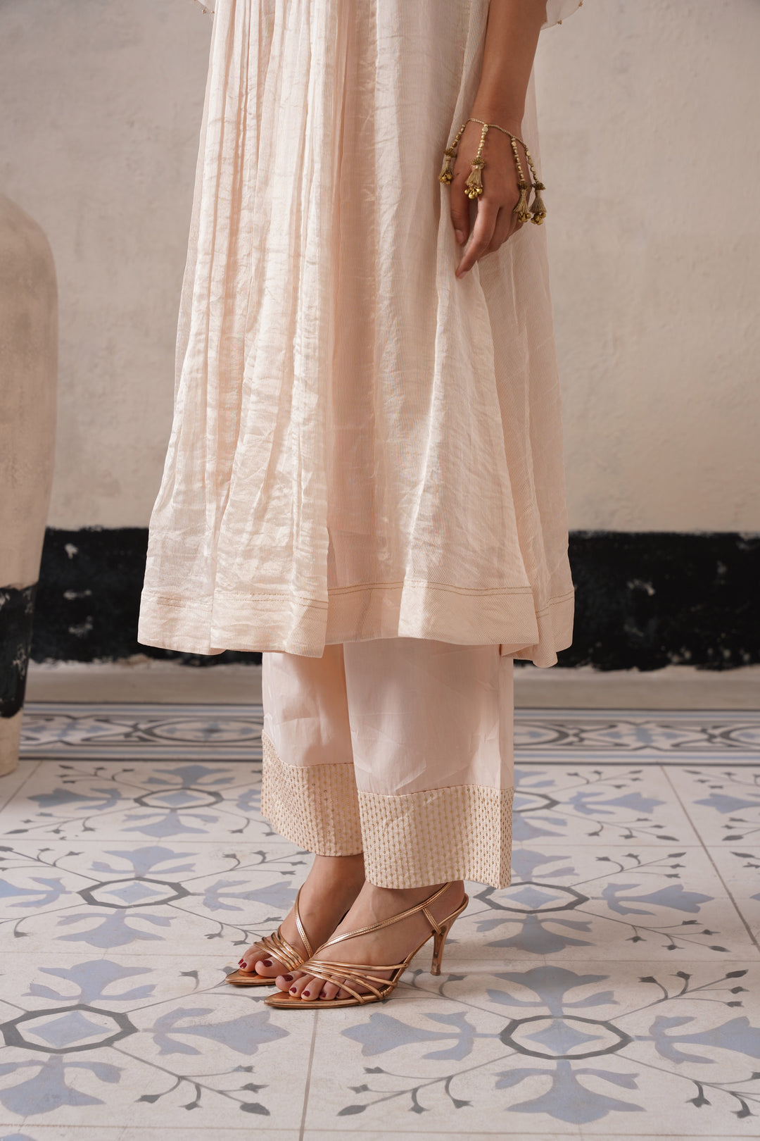 Dutch Ivory Gathers Kurta