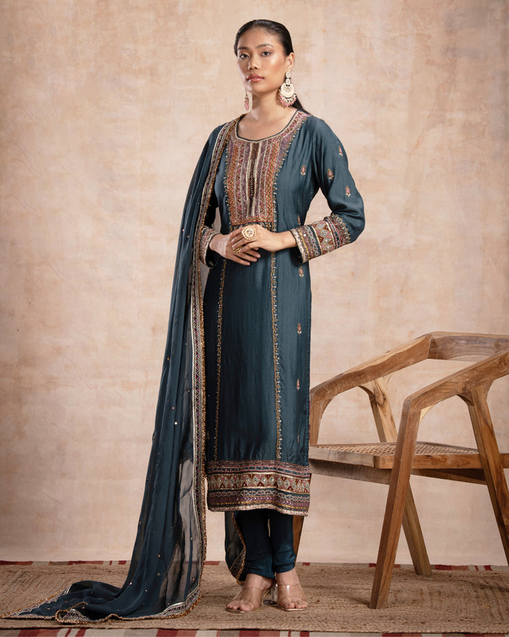 rabia straight suit set teal