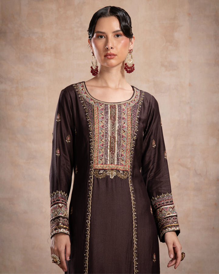 rabia straight suit set dark brown