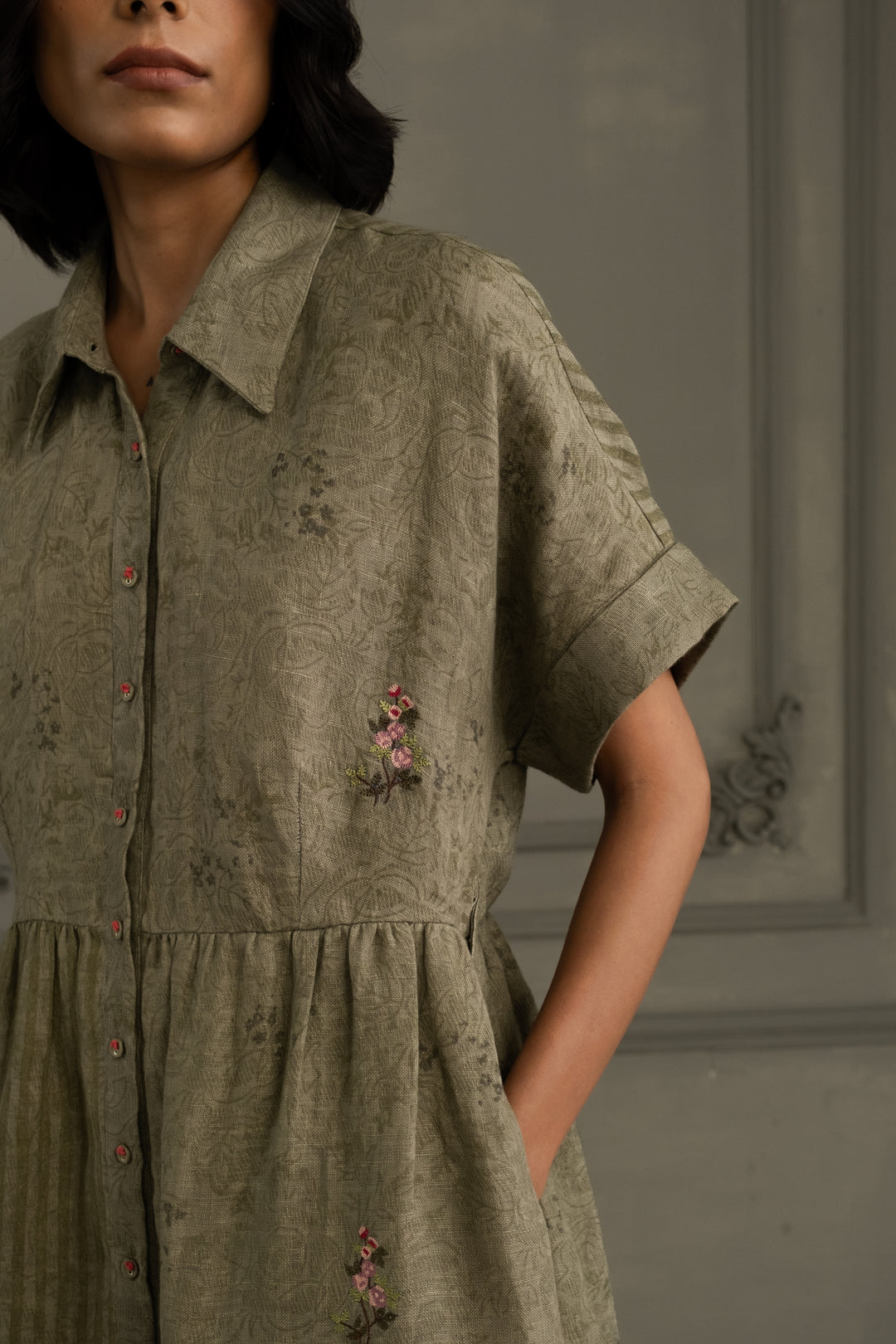 Sage Green Dress in Gauze Linen With Belt and Embroidery