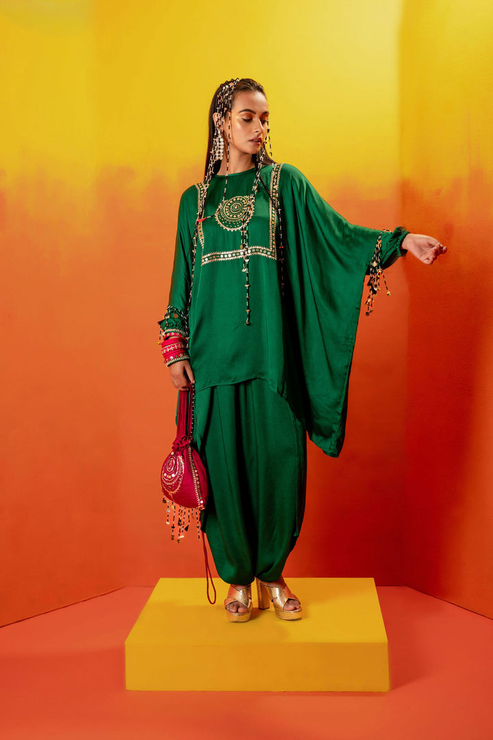 Vani Green AntiFit Tunic With Pant