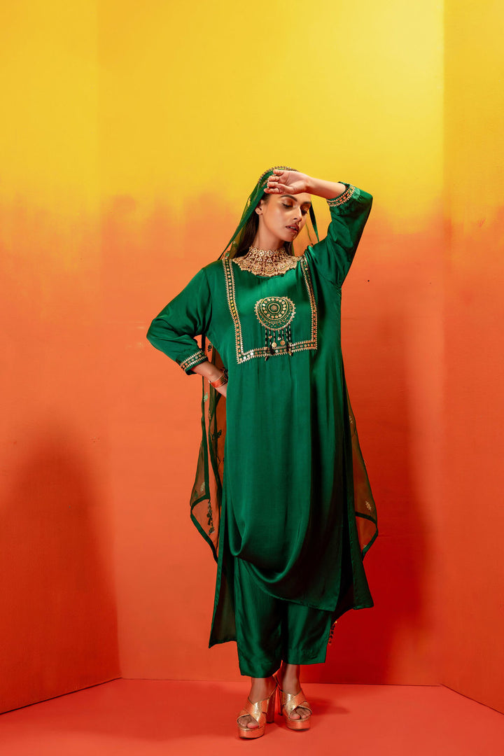 Vani Green Straight Kurta Set with Coord Dupatta