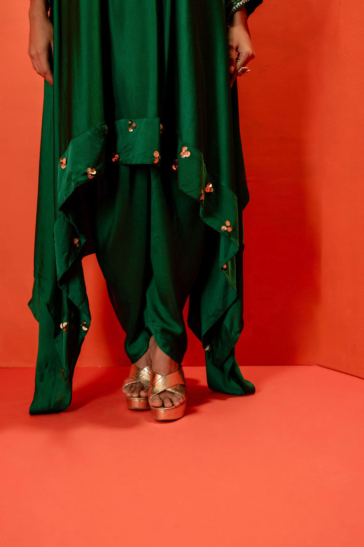 Vani Green Asymmetric Kurta With Dhoti