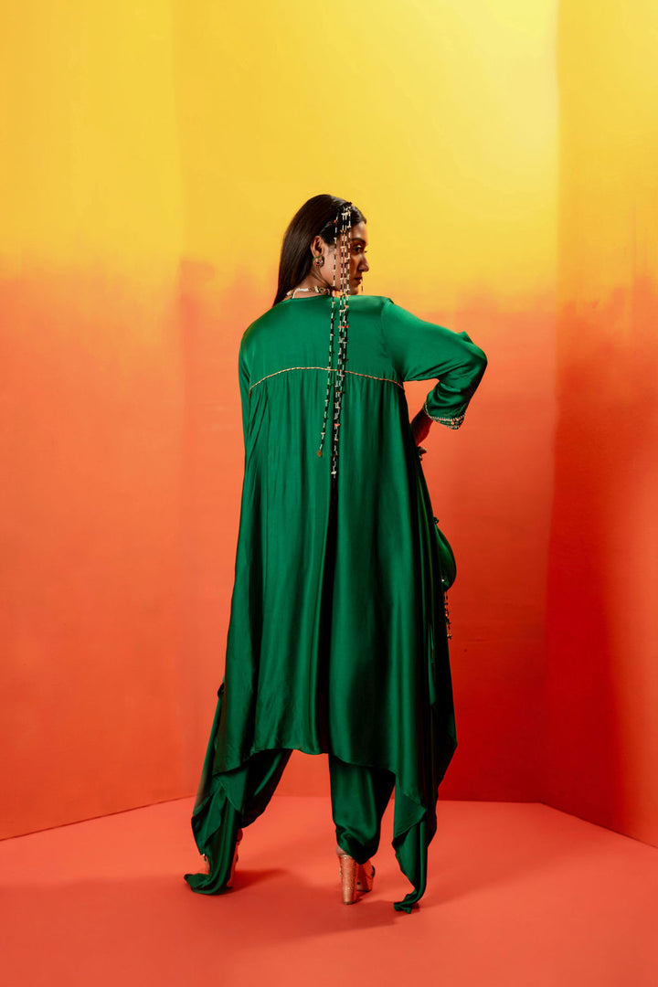 Vani Green Asymmetric Kurta With Dhoti