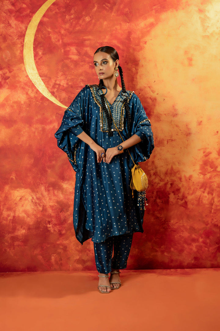 Hira AntiFit Ajrakh Indigo Kurta Set