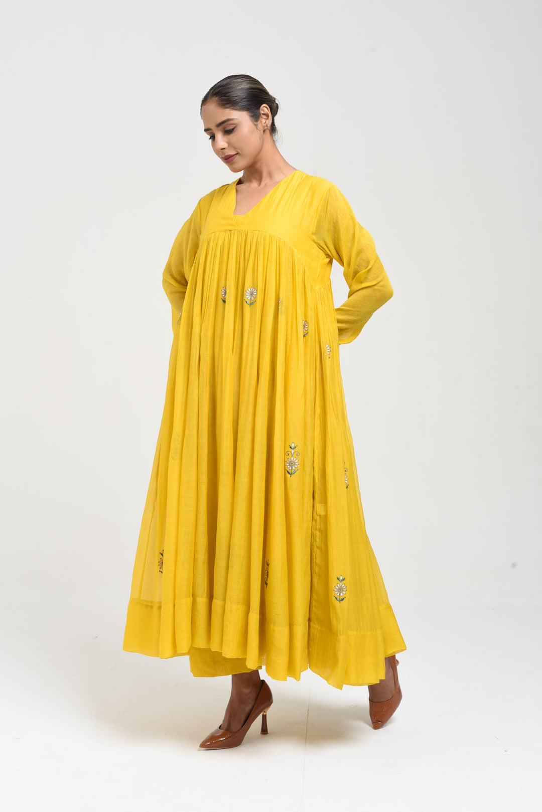 chanbeli anarkali set