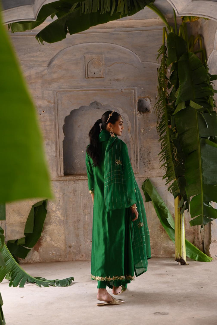 green cross over kurta set