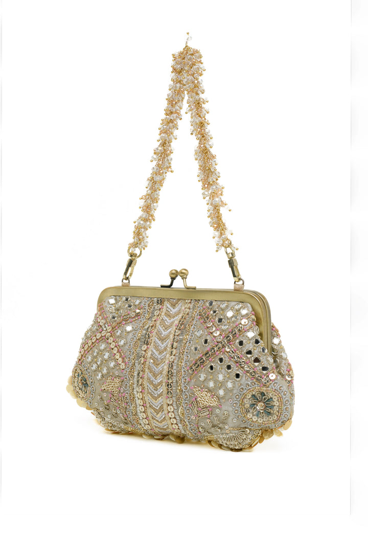 Aabroo Clutch – Gold Silver