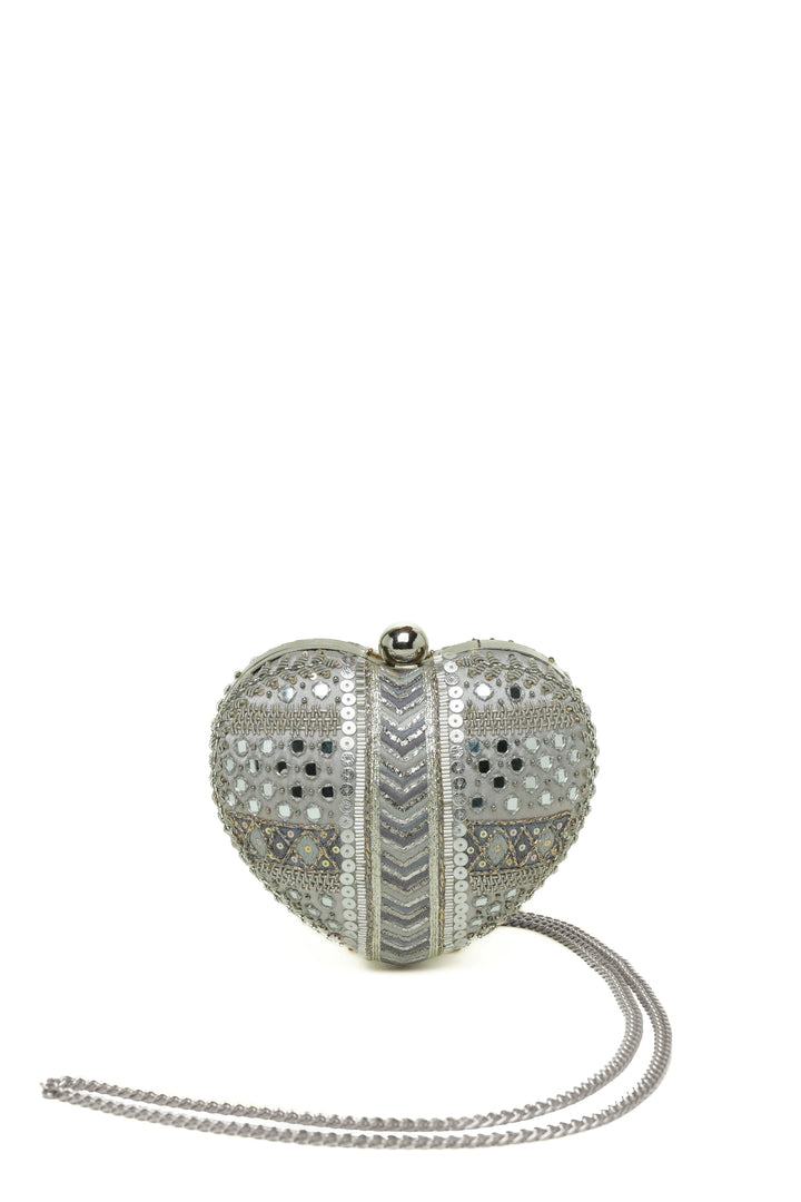 Manzar Heart Clutch – Pewter Silver