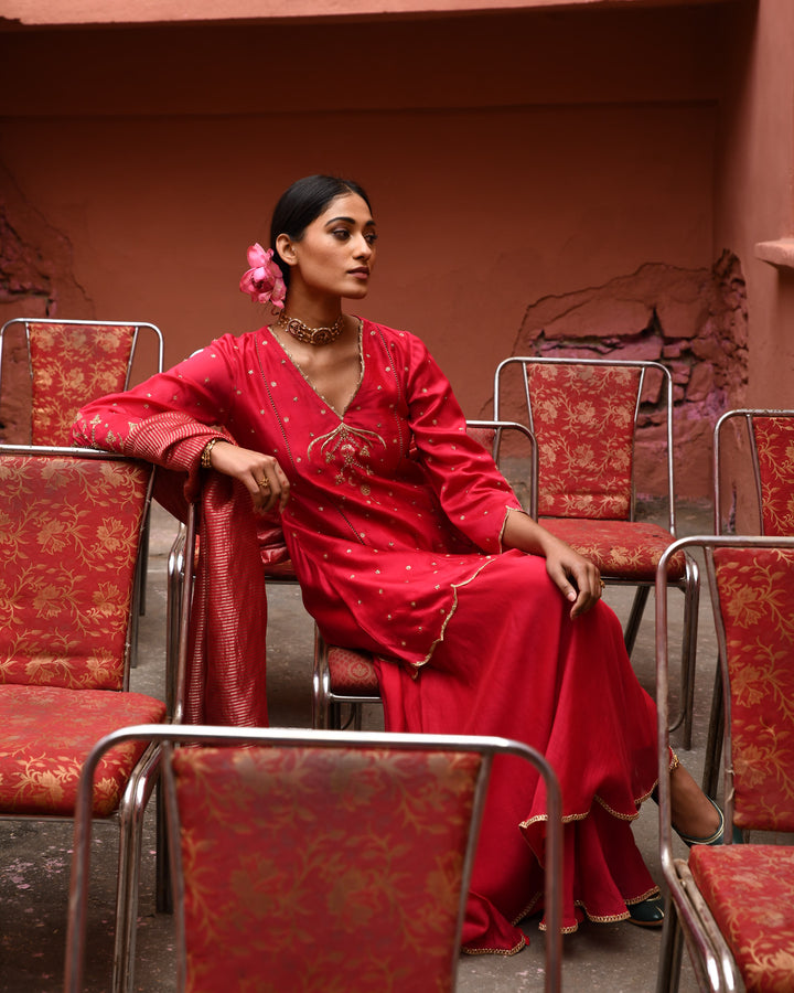 vermillion panelled short kurta set