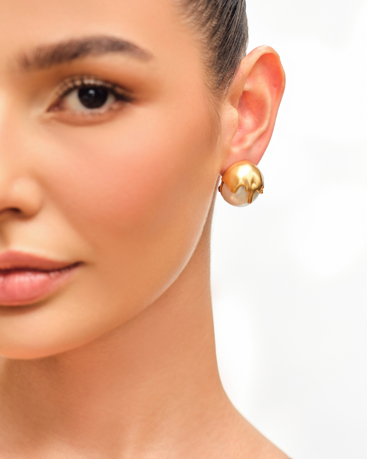 dune studs-golden