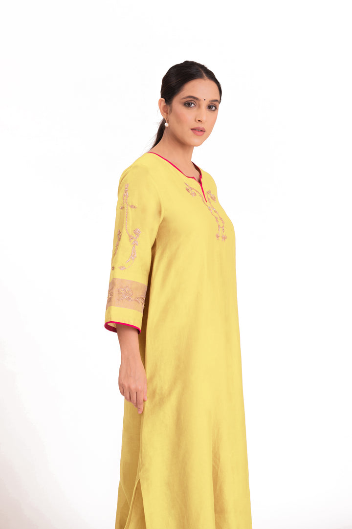 Tissue Patched Dupatta Dual Color Kurta Set