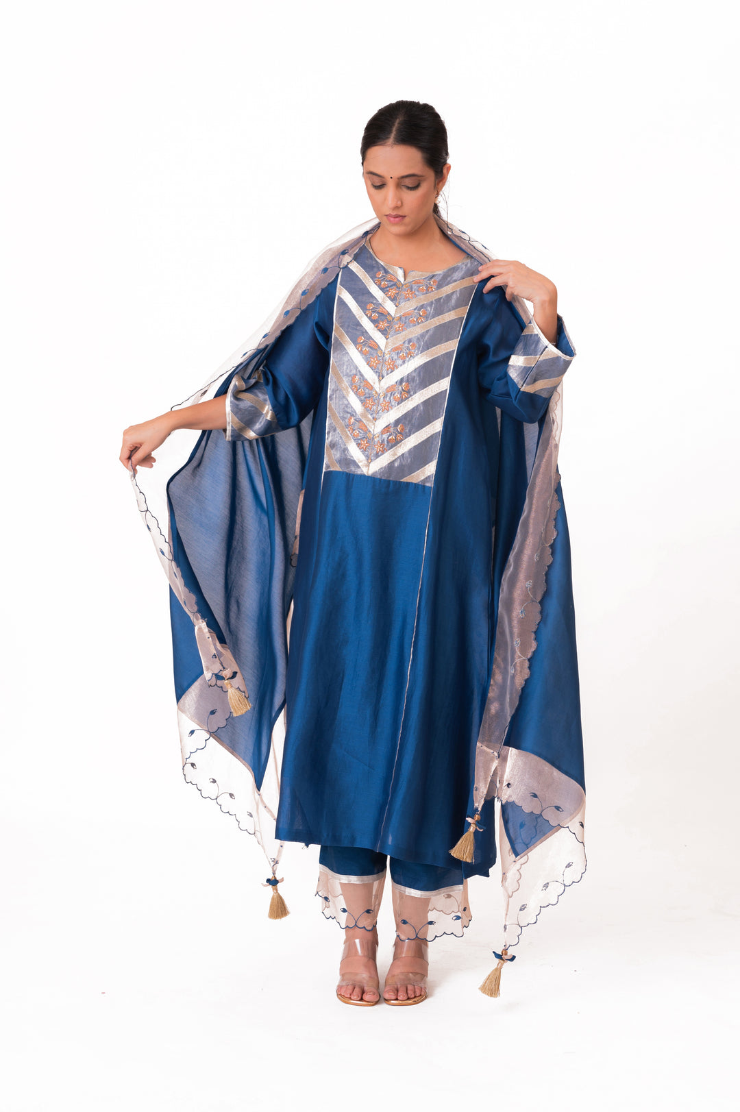 Banarasi Tissue Yoke Kurta Set