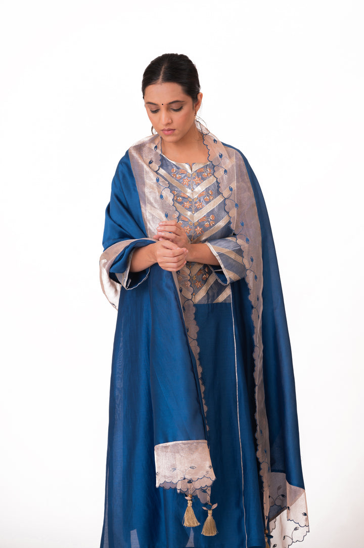 Banarasi Tissue Yoke Kurta Set