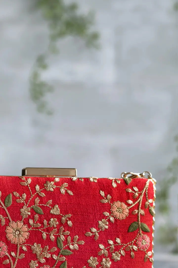 Floral Creeper Box Clutch