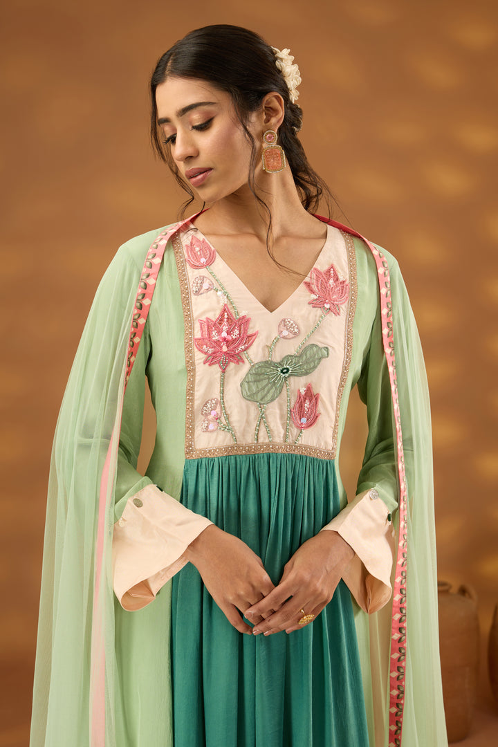 green colorblock embroidered kurta set with dupatta