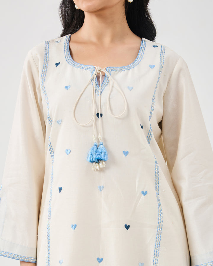 Dilzaah Solid Heart Aline Suit