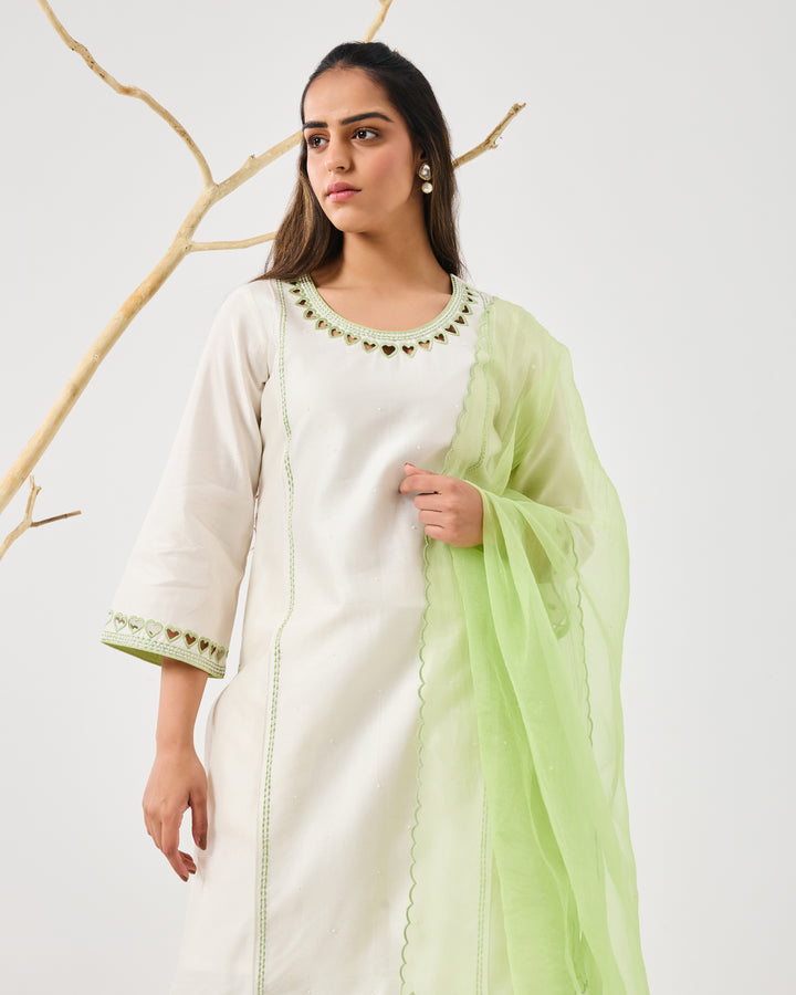 Dilzaah Cut Heart Aline suit