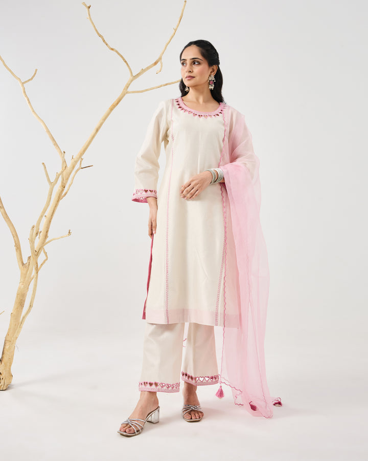 Dilzaah Cut Heart Aline suit