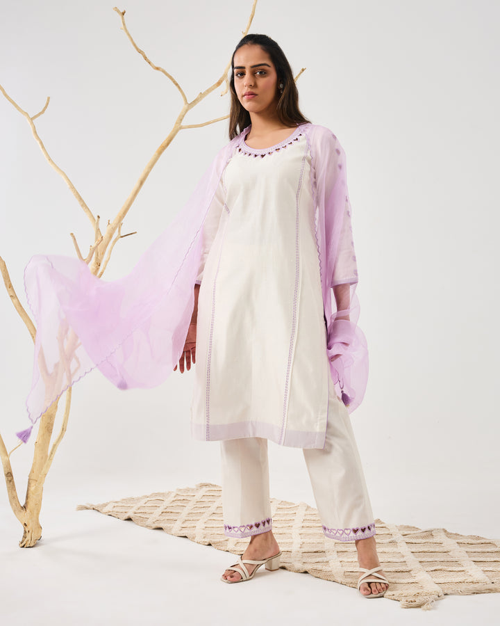 Dilzaah Cut Heart Straight suit