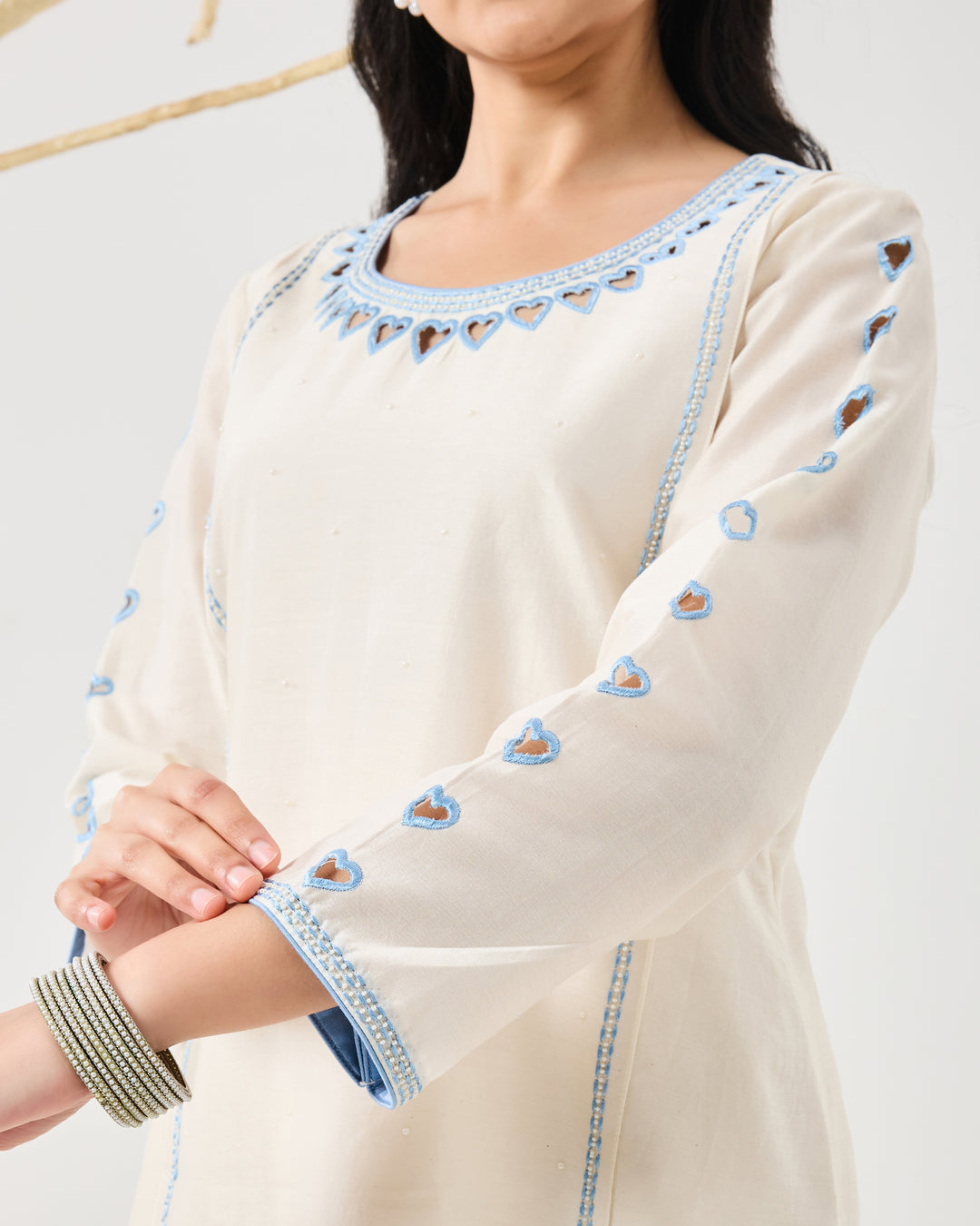 Dilzaah Cut Heart Straight suit