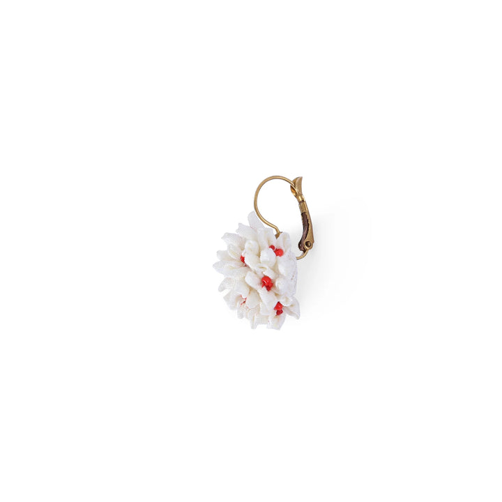 White Harsingar Earrings