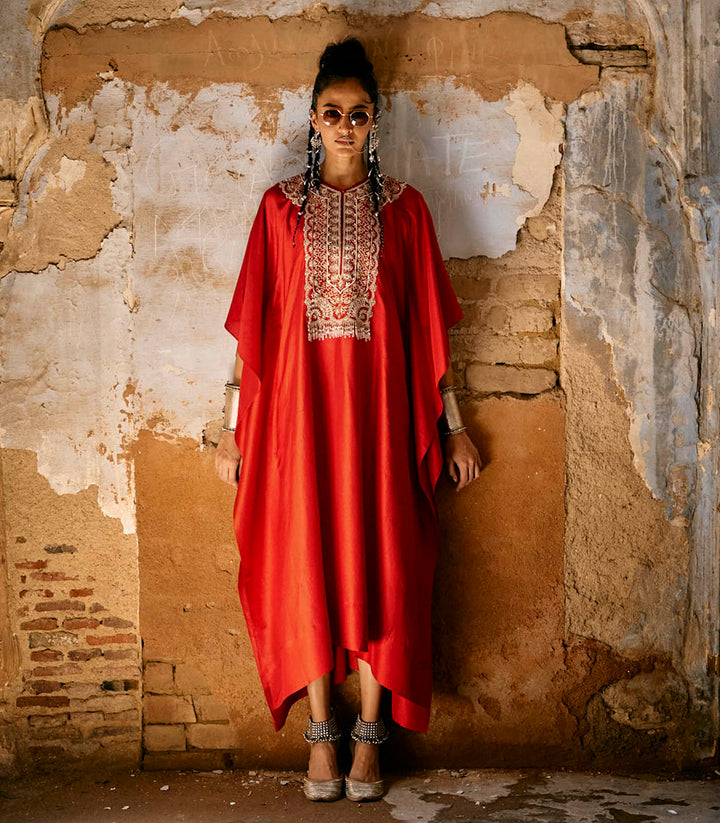 Red Kaftan