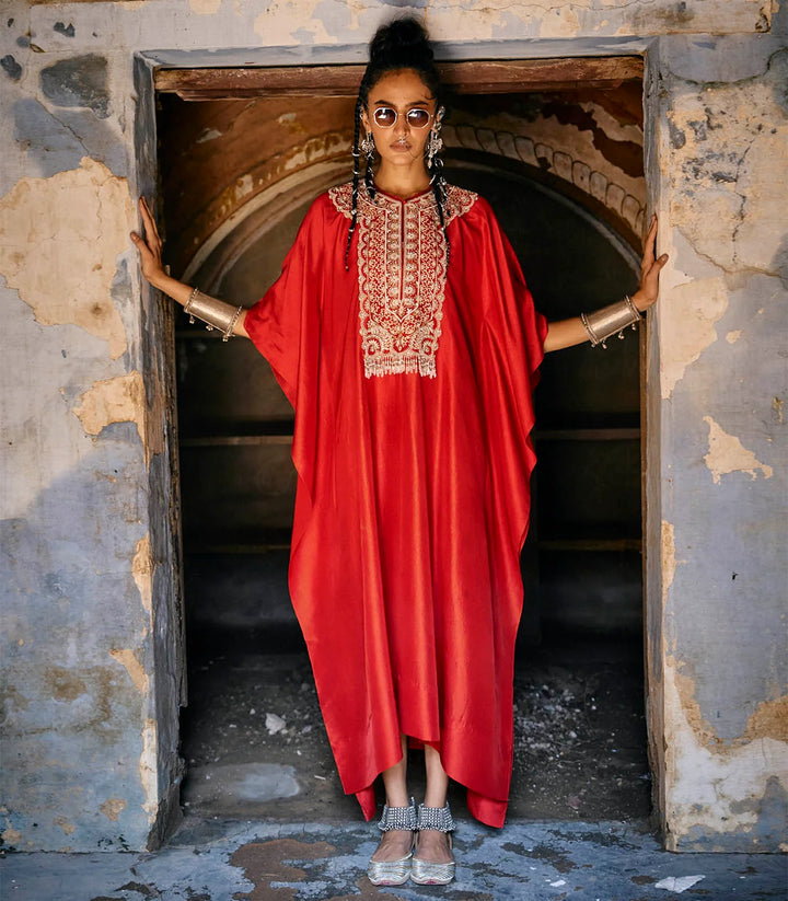 Red Kaftan