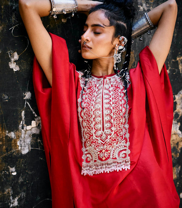 Red Kaftan