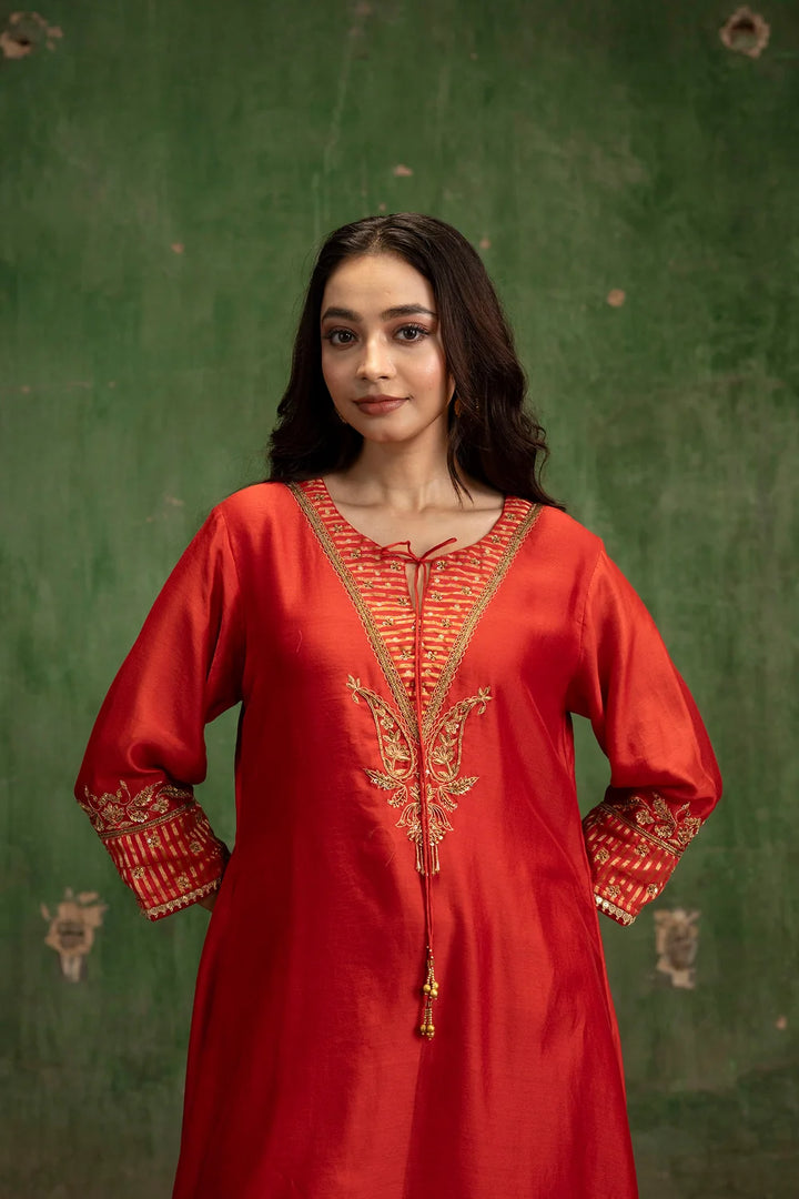 Saanjh Silk Chanderi Aline Kurta Set in Surkh