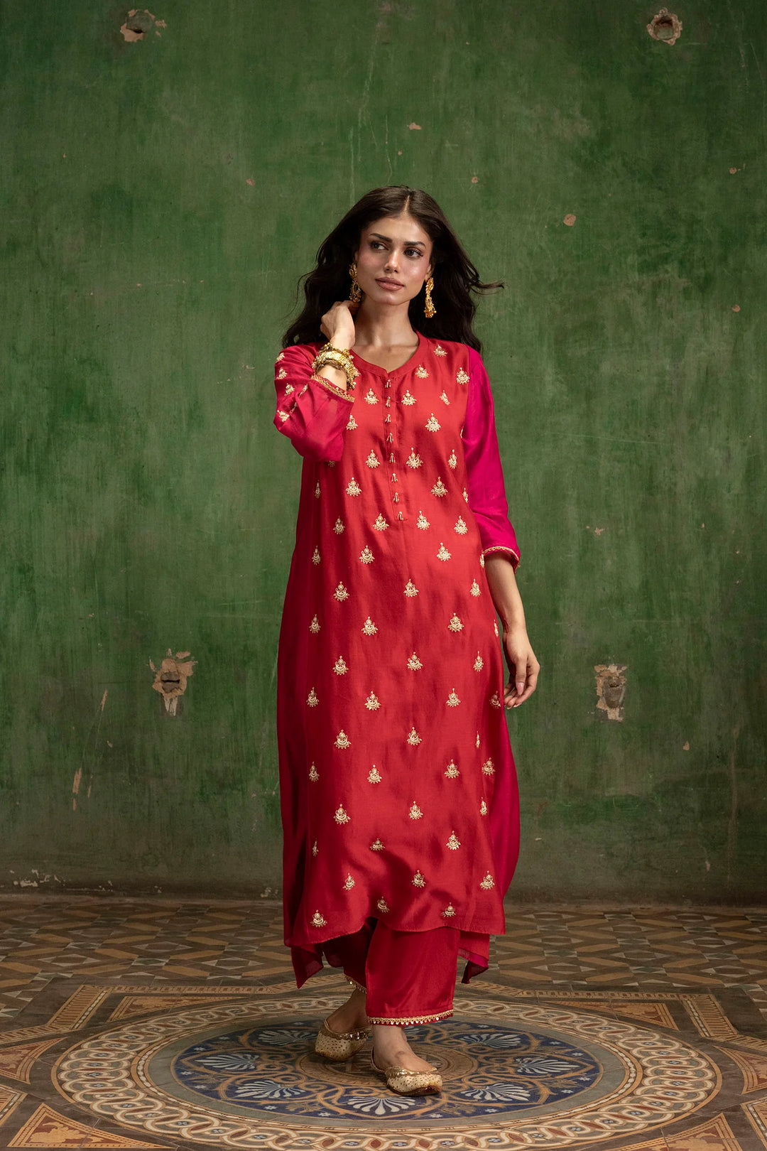 Guldaasta Silk Chanderi Aline Kurta Set in Surkh
