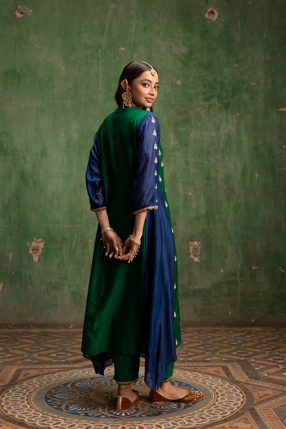 Guldaasta Silk Chanderi Aline Kurta Set in Panna