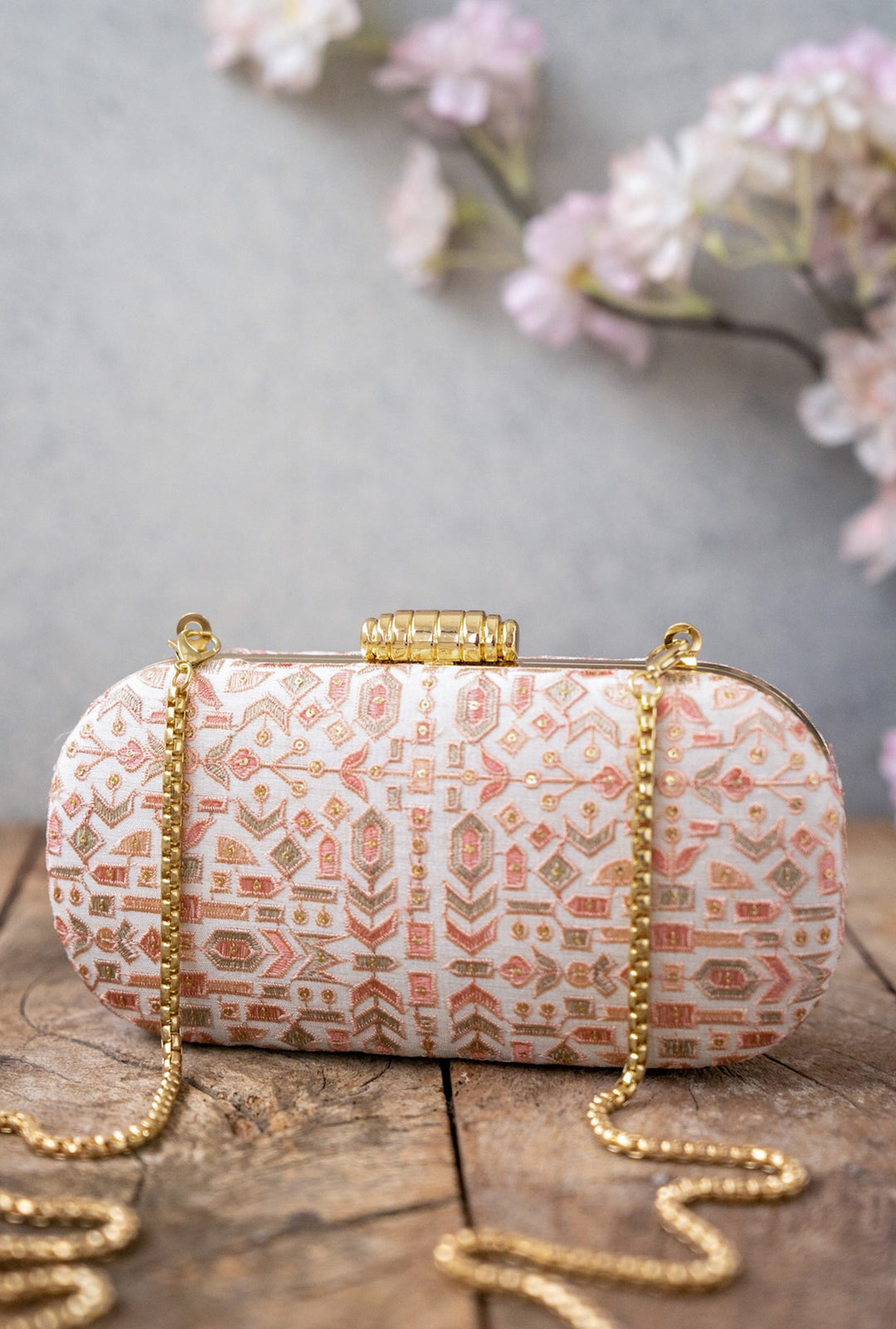 Clara Capsule Clutch