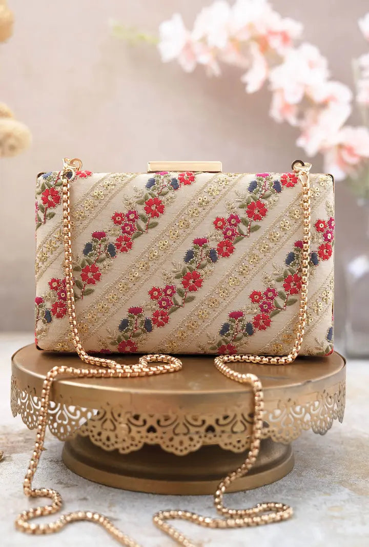 Resham Box Clutch